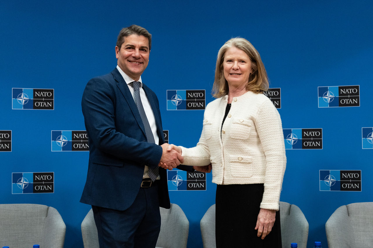 CEO of USGIF, Ronda Schrenk and the Head of NATO Headquarters’ GEOINT Team, Giuseppe (Pino) Nobile