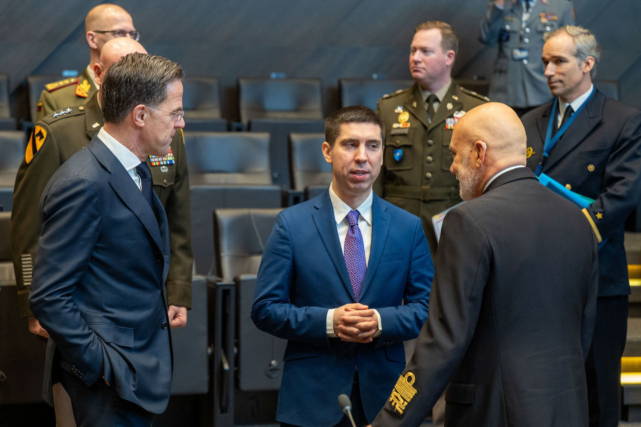 [from left to right] NATO Secretary General Mark Rutte, Mihai Popșoi, Deputy Prime Minister and Minister of Foreign Affairs of Moldova and Admiral Giuseppe Cavo Dragone, Chair of the Military Committee