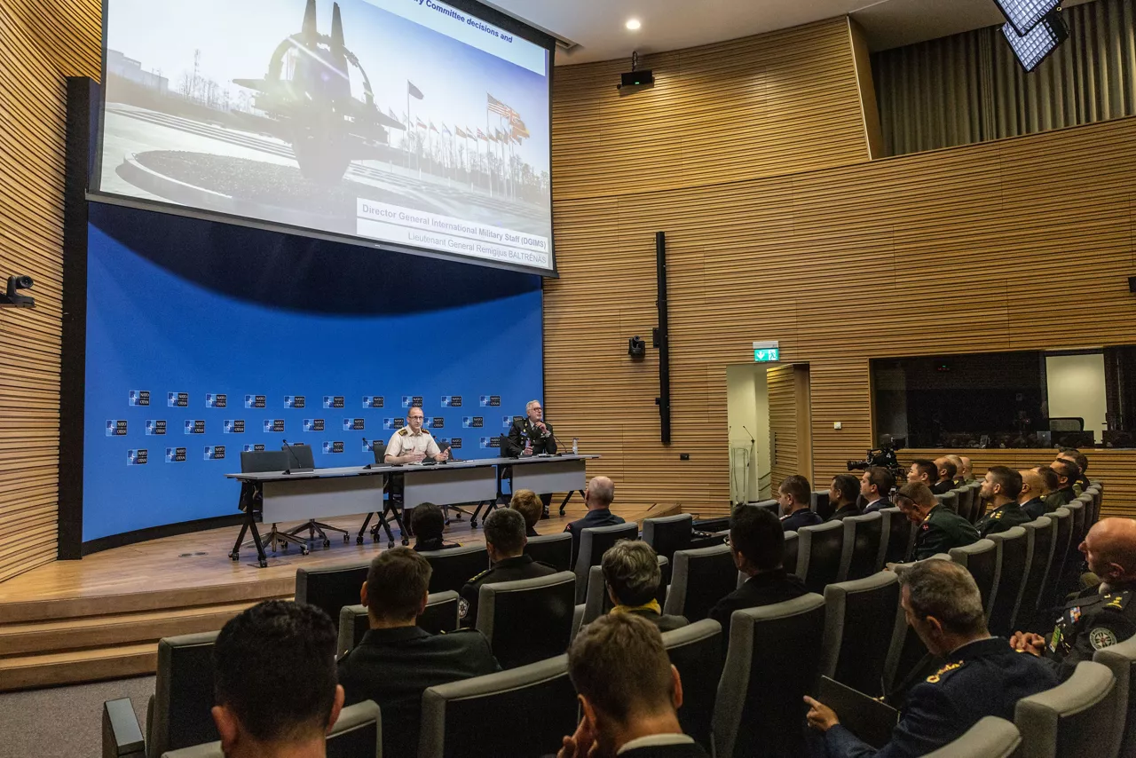 Director General of the International Military Staff (DGIMS), Lieutenant General Remigijus Baltrėnas briefing NATO Defense College Senior Course and NATO Regional Cooperation Course