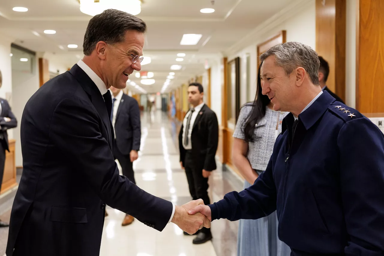 NATO Secretary General Mark Rutte meets with General Dan Caine, Chairman of the US Joint Chiefs of Staff