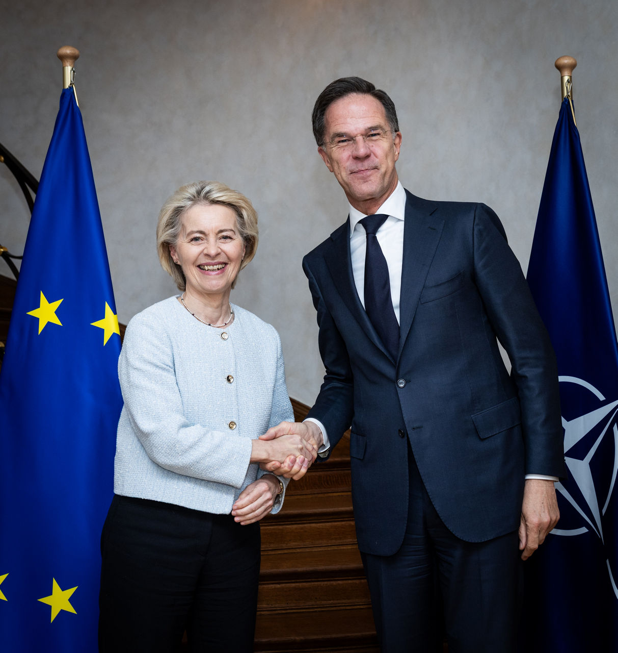 NATO Secretary General meets the President of the European Commission ...