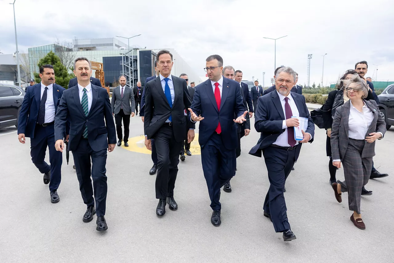 NATO Secretary General Mark Rutte with Ahmet Akyol, CEO of ASELSAN and Haluk Görgün, Secretary of Turkish Defence Industries
