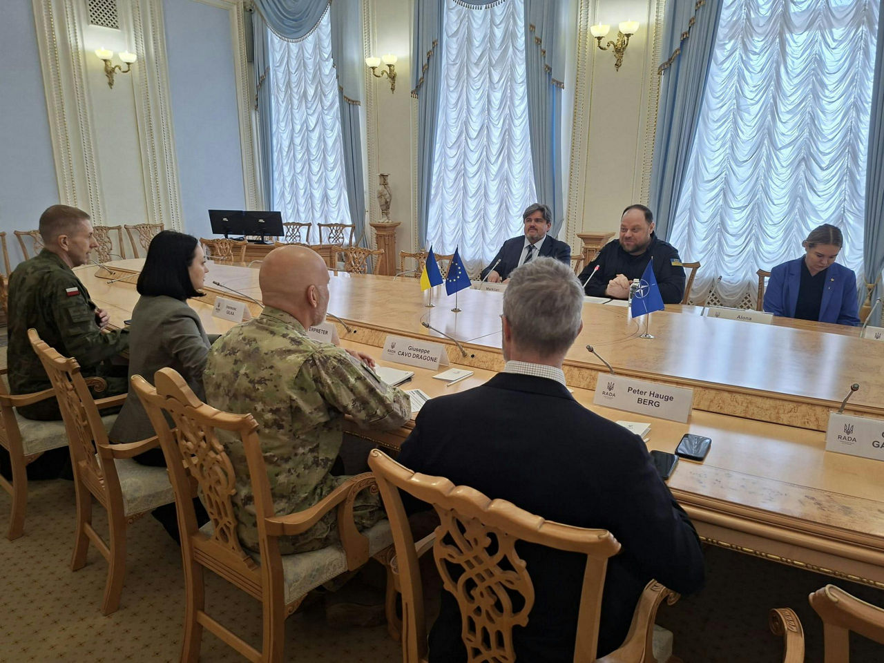 Office Call between the Chair of the NATO Military Committee, Admiral Giuseppe Cavo Dragone, and the Chairman of the Verkhovna Rada of Ukraine, Ruslan Stefanchuk.