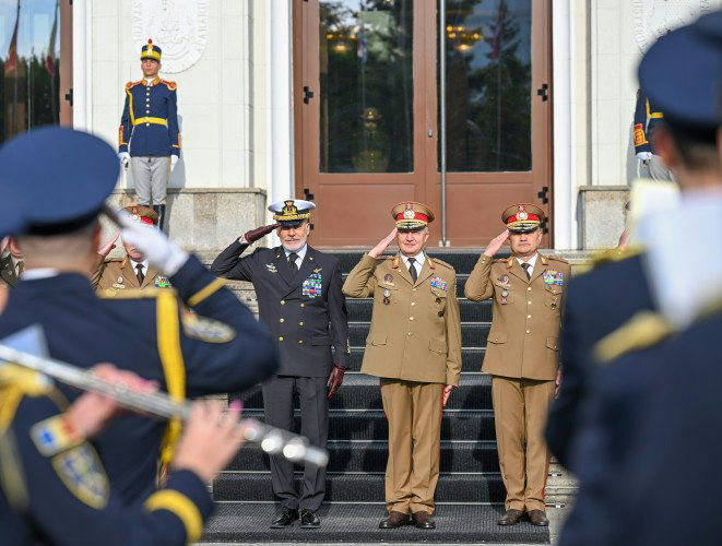 Chair of the NATO Military Committee visits Romania