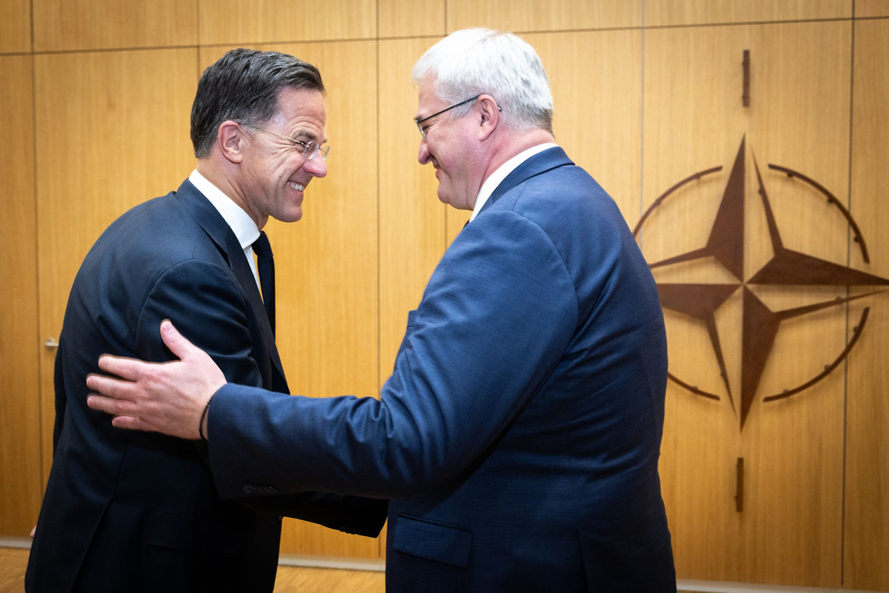 NATO Secretary General meets the Minister of Foreign Affairs of Ukraine
