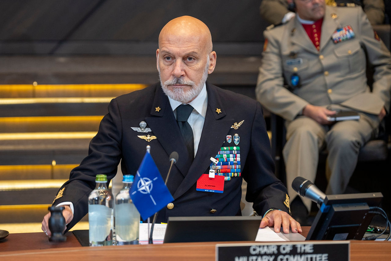 The Chair of the NATO Military Committee (CMC), Admiral
Giuseppe Cavo Dragone.
