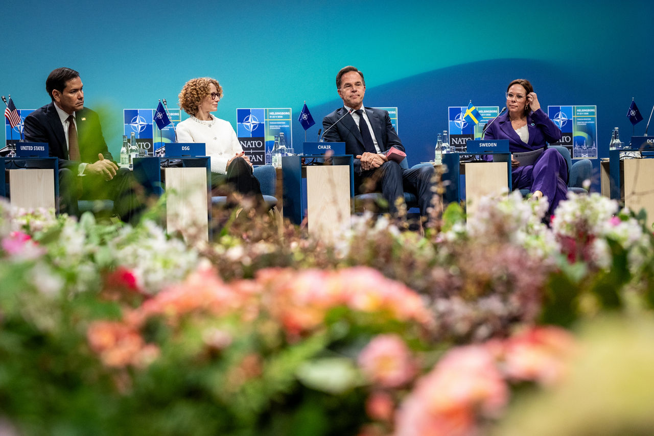 Marco Rubio (US Secretary of State), NATO Deputy Secretary General Radmila Shekerinska, NATO Secretary General Mark Rutte and Maria Malmer Stenergard (Minister of Foreign Affairs, Sweden)