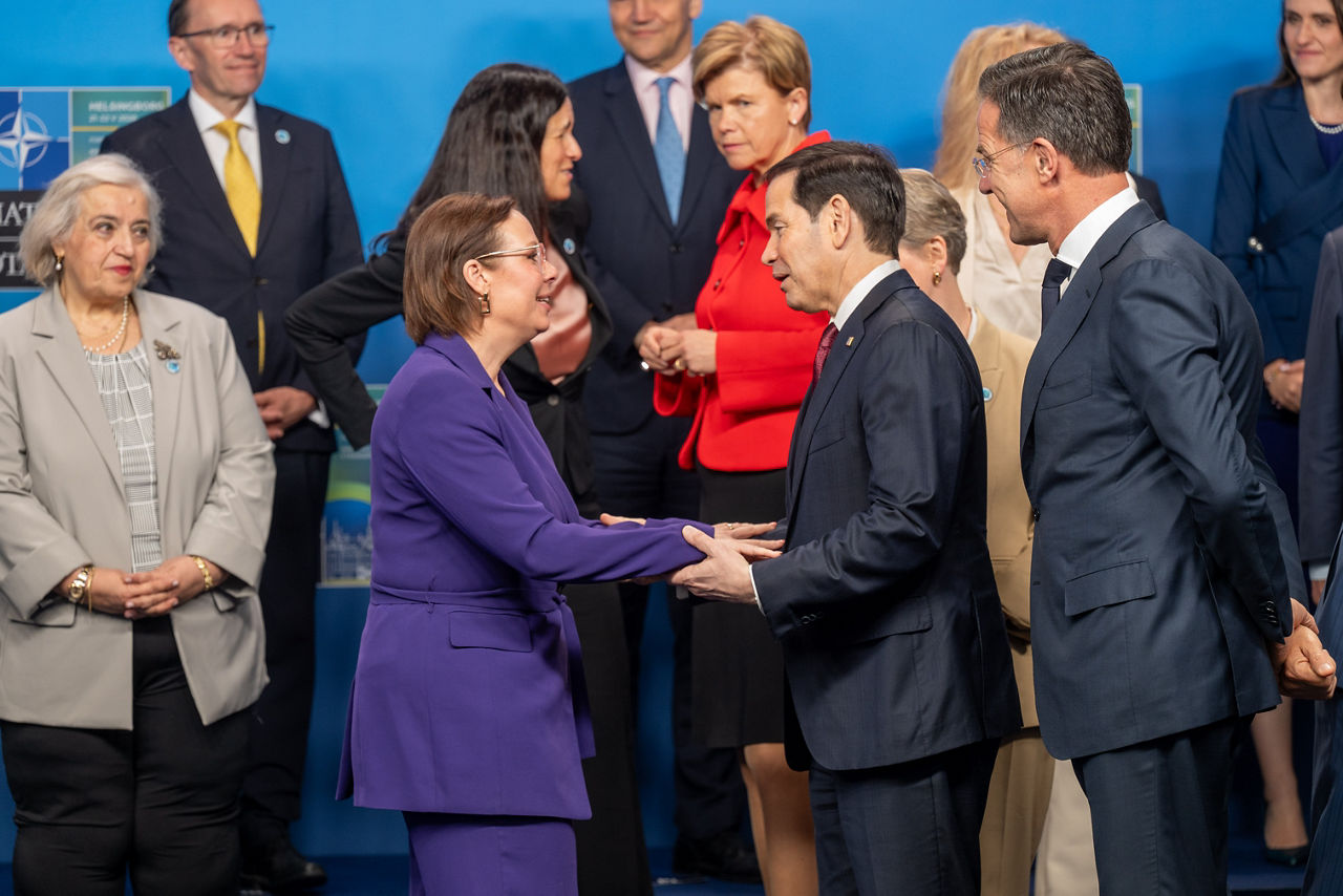 Maria Malmer Stenergard (Minister of Foreign Affairs, Sweden) with Marco Rubio (US Secretary of State) and NATO Secretarty General Mark Rutte