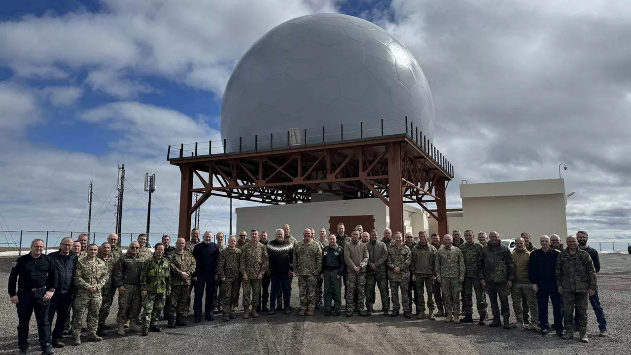 Family Photo - The NATO Military Committee visits Iceland - 3 June 2026