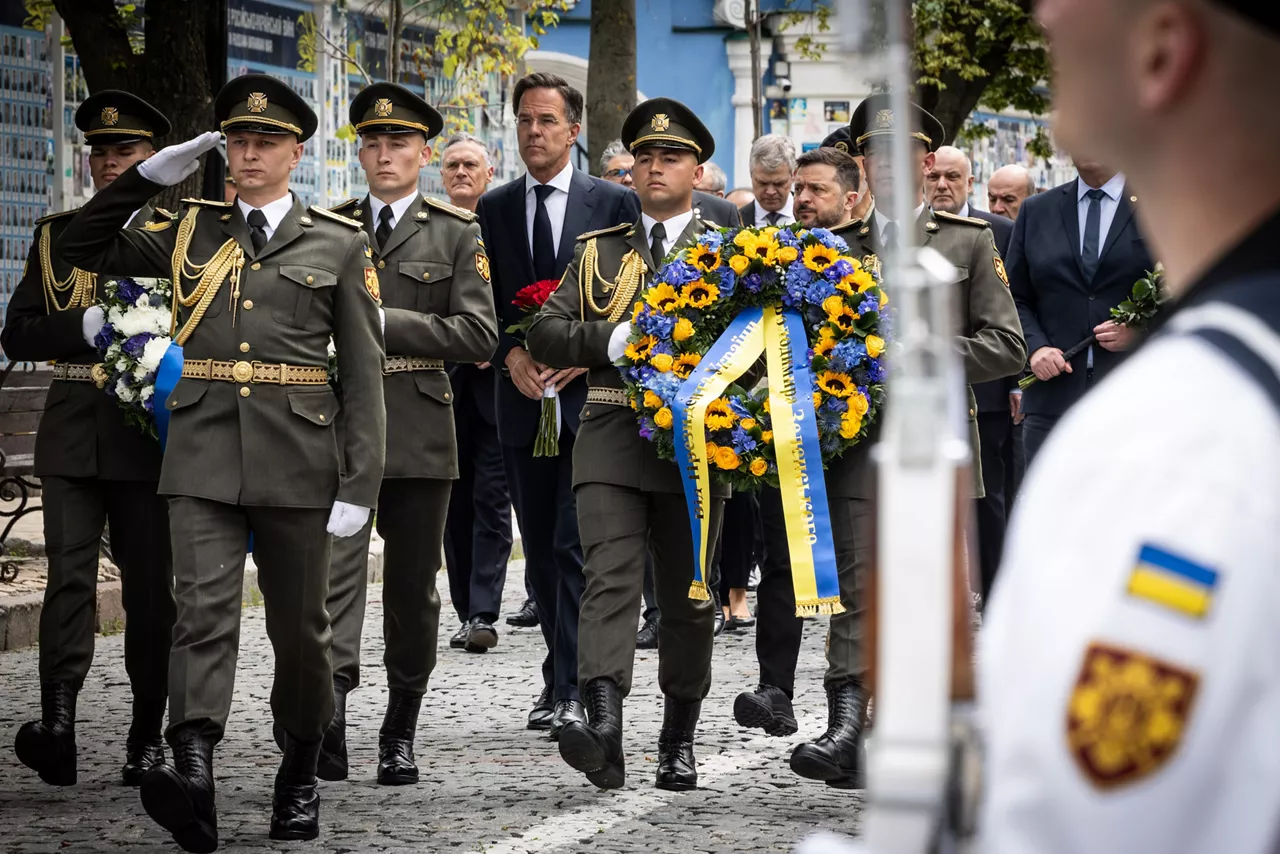 NATO Secretary General Mark Rutte and Volodymyr Zelenskyy, President of Ukraine, in a wreath-laying ceremony at the Wall of Remembrance of the Fallen for Ukraine