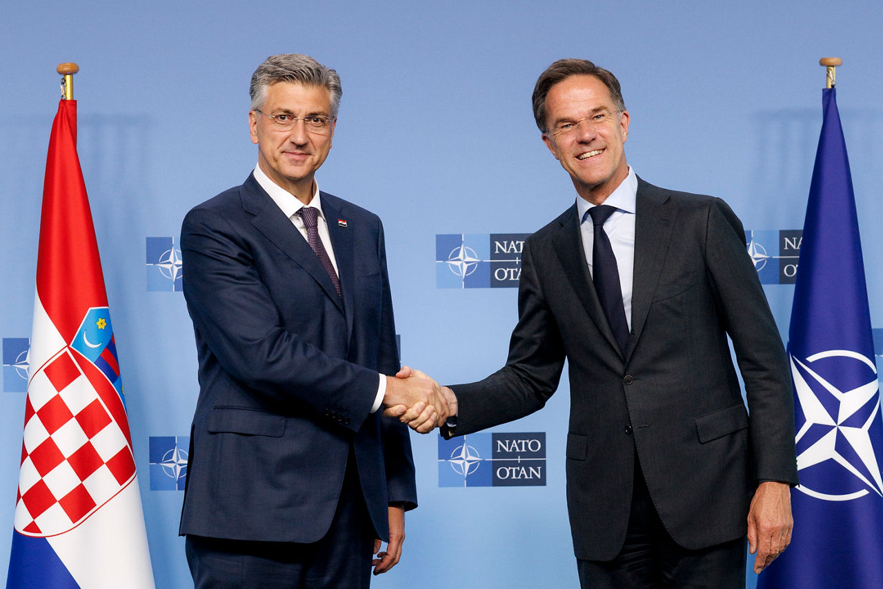 NATO Secretary General meets with the Prime Minister of Croatia