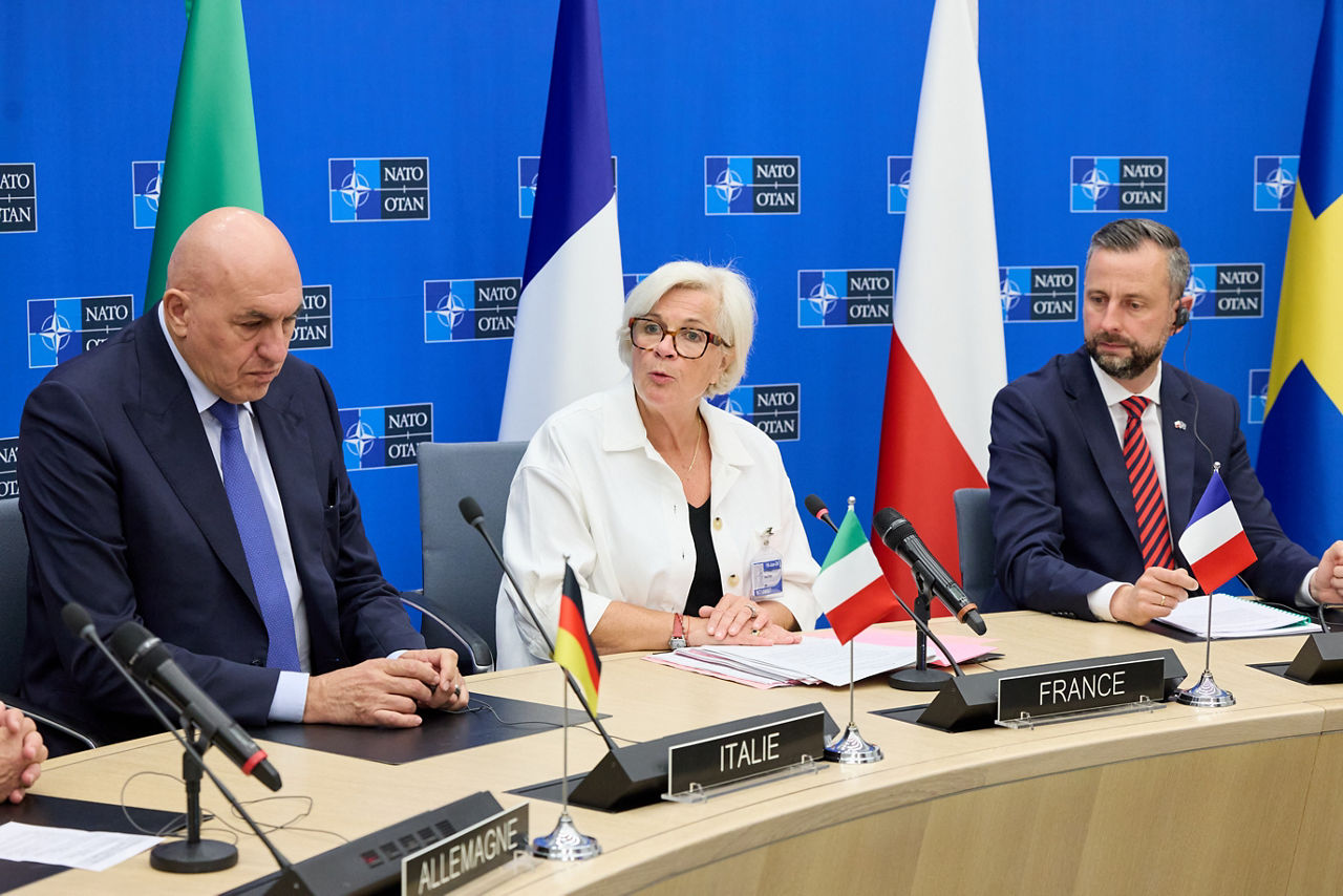 Signature of the agreement on the European Long-range Strike Approach (ELSA) between France, Germany, Italy, Poland, Sweden and the United Kingdom