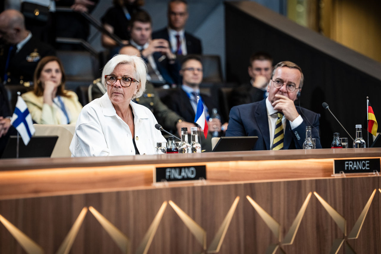 [from left to right] Catherine Vautrin (Minister of the Armed Forces, France) and Boris Pistorius (Minister of Defence, Germany)

