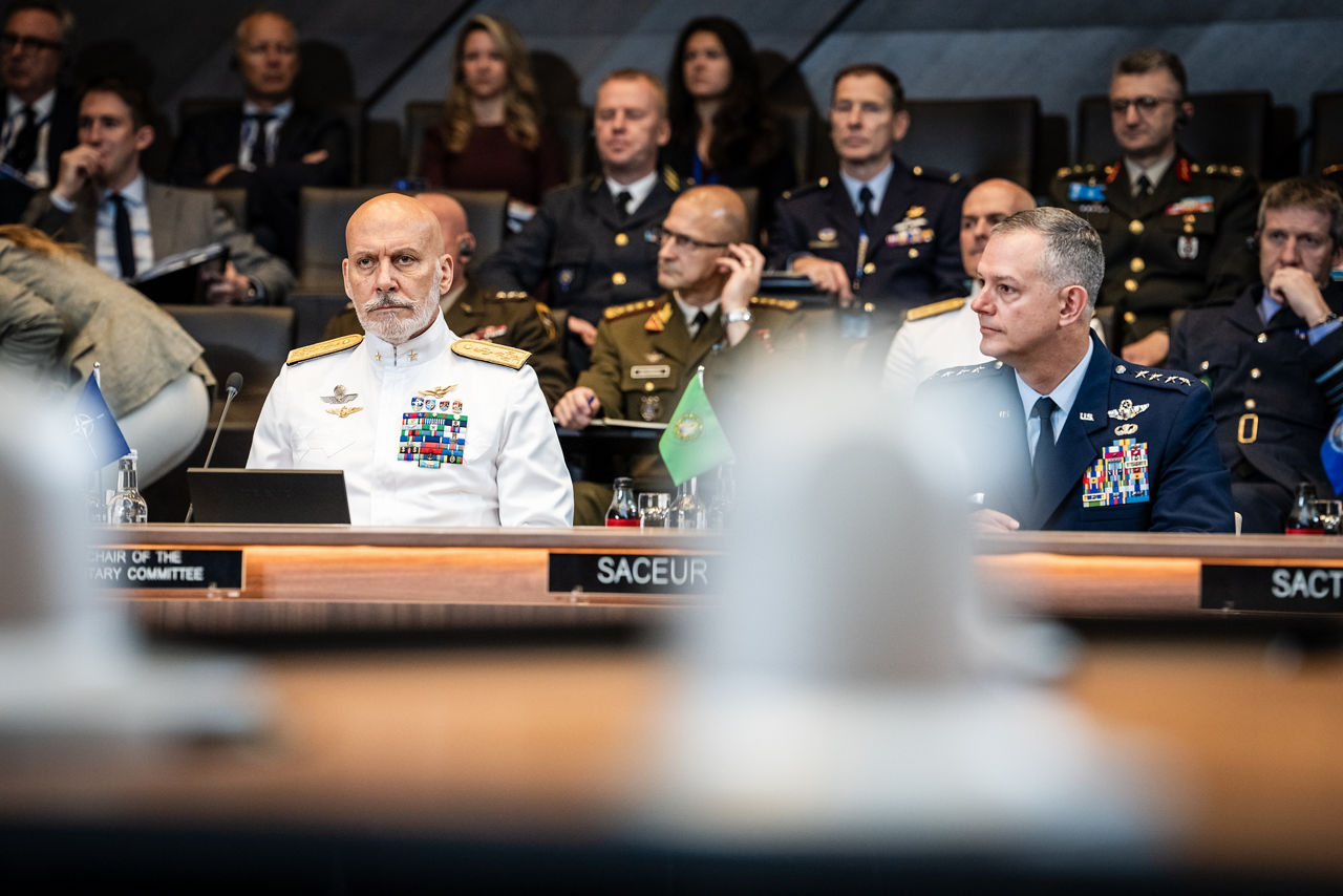 [from left to right] Chair of the Military Committee, Admiral Giuseppe Cavo Dragone and Supreme Allied Commander Europe, General Christopher G. Cavoli
