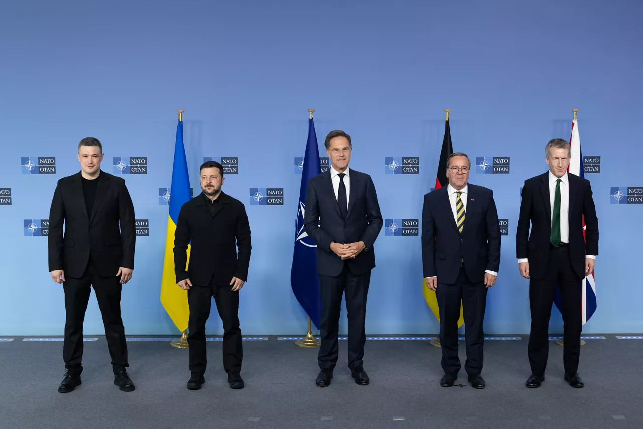 [from left to right] Mykhailo Fedorov (Minister of Defence, Ukraine), Volodymyr Zelenskyy (President, Ukraine), NATO Secretary General Mark Rutte, Boris Pistorius (Minister of Defence, Germany) and Dan Jarvis (Secretary of Defence, United Kingdom)
