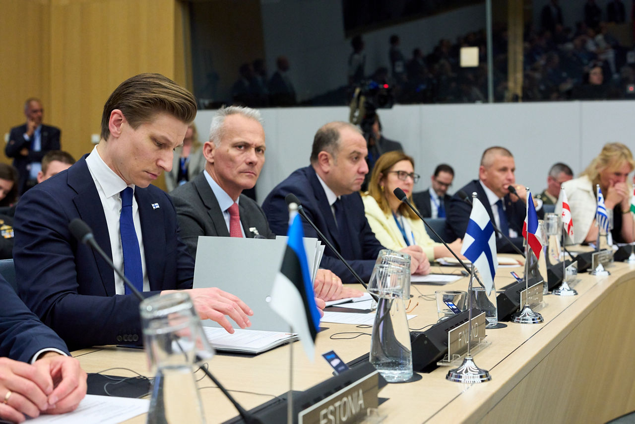 Antti Häkkänen (Minister of Defence, Finland), Representative for France, Irakli Chikovani (Minister of Defence, Georgia), Vasiliki Gounari (Permanent Representative, Greece), Romulusz Ruszin-Szendi  (Minister of Defence, Hungary), Þorgerður Katrín Gunnarsdóttir (Minister of Foreign Affairs, Iceland)