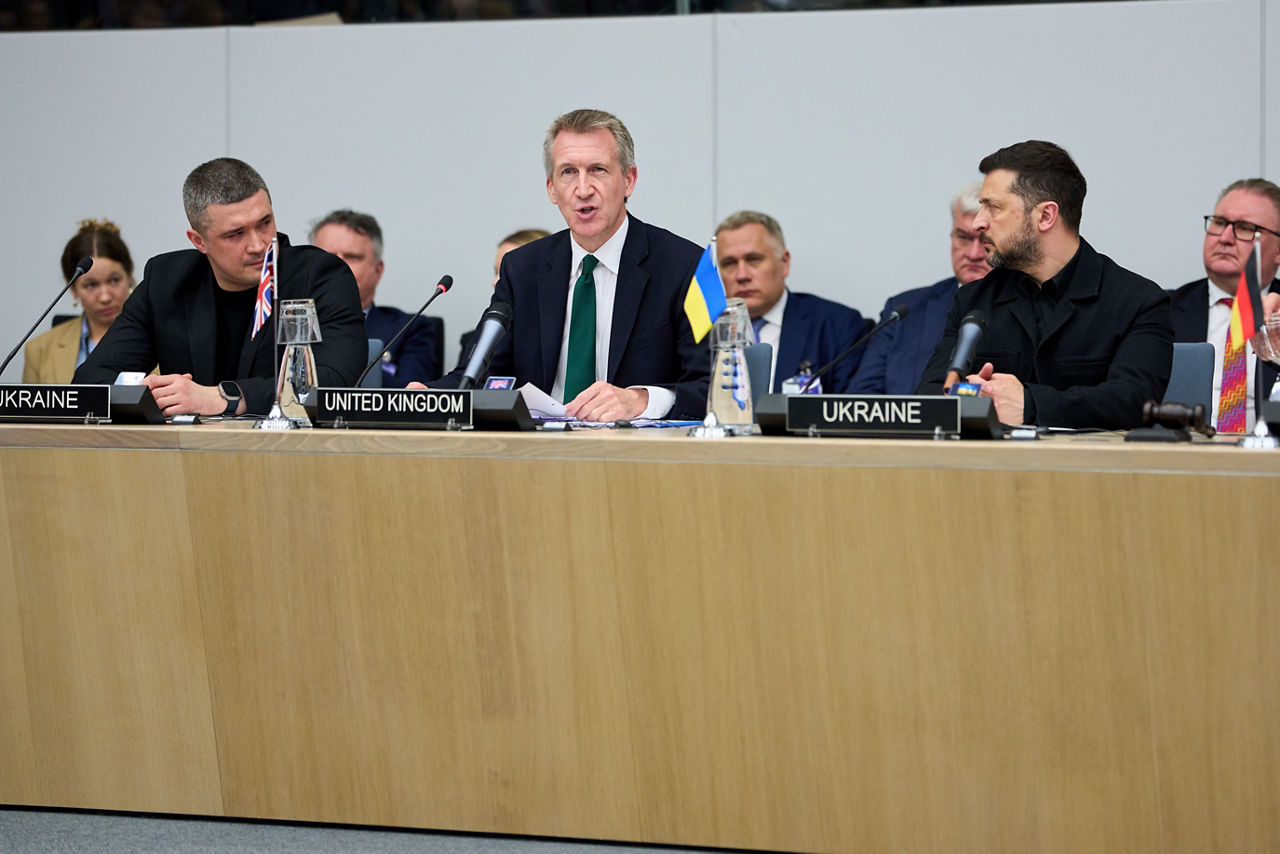 Mykhailo Fedorov (Minister of Defence, Ukraine), Dan Jarvis (Secretary of Defence, United Kingdom), Volodymyr Zelenskyy (President of Ukraine)
