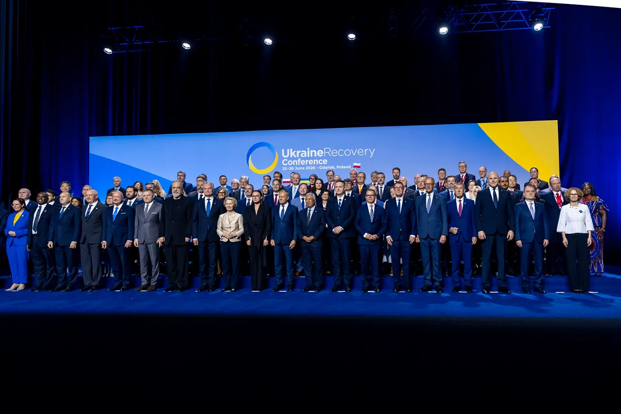 Group photo from the Ukraine Recovery Conference 2026 in Gdansk, Poland