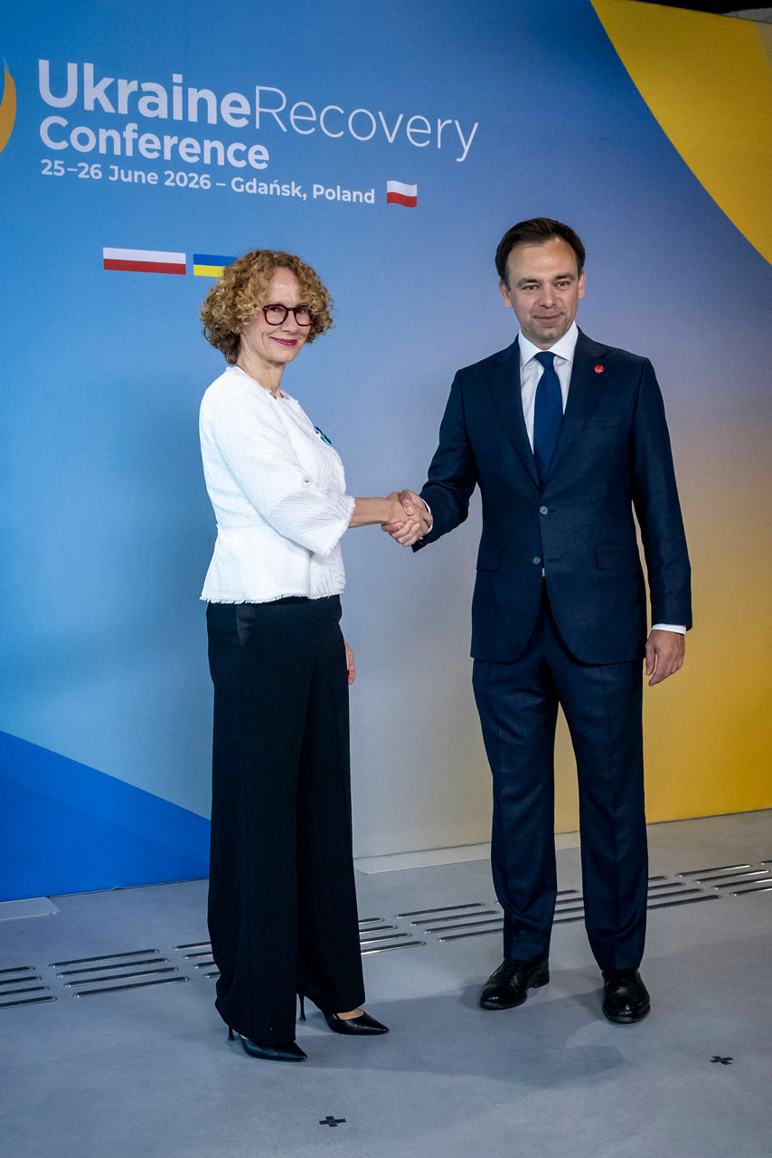 NATO Deputy Secretary General Radmila Shekerinska and Andrzej Domański, Minister of Finance and Economy of Poland 