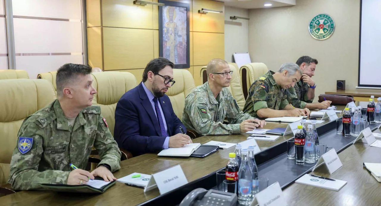 Delegation of the Director General of the International Military Staff (DGIMS), Lieutenant General Remigijus Baltrėnas - at the center.