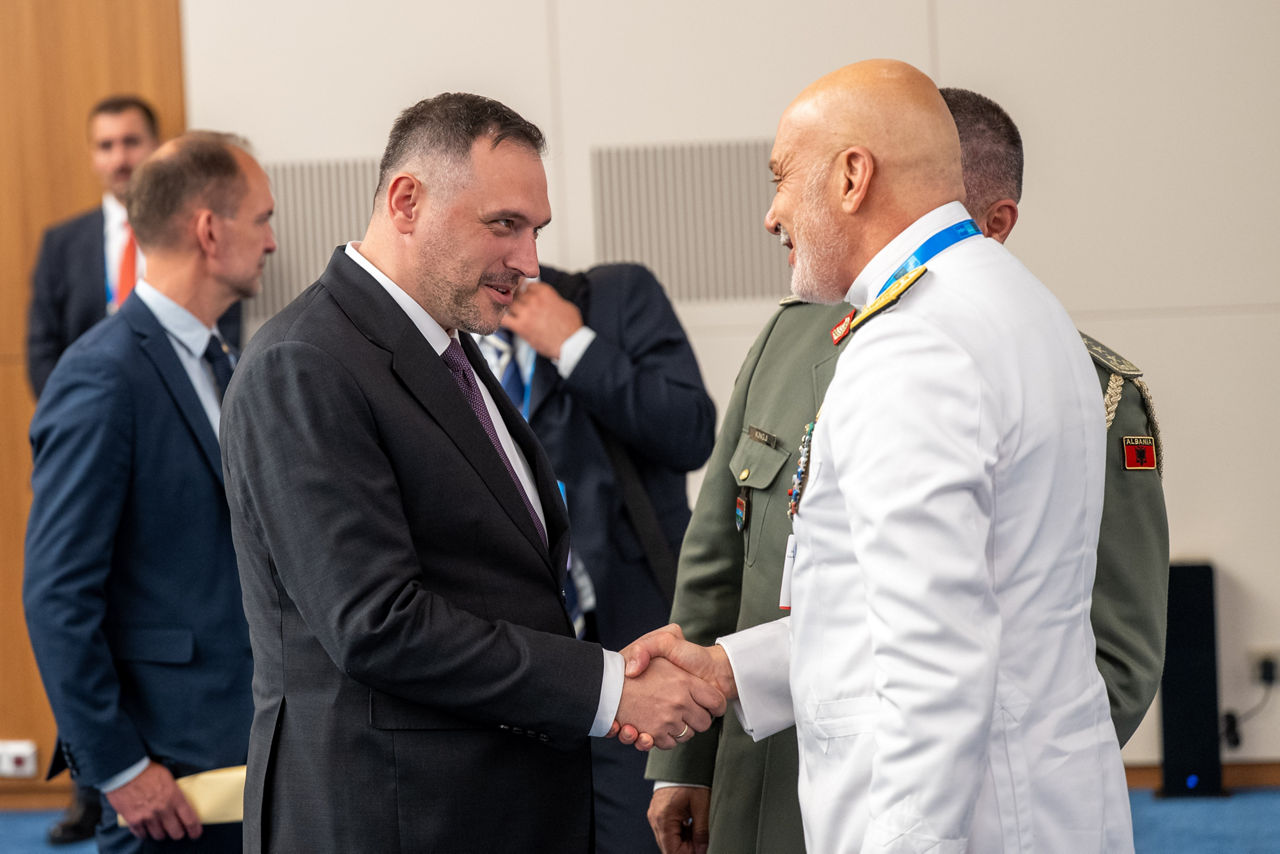 Minister of Defence of Albania Ermal Nufi and Chair of the NATO Military Committee Admiral Giuseppe Cavo Dragone