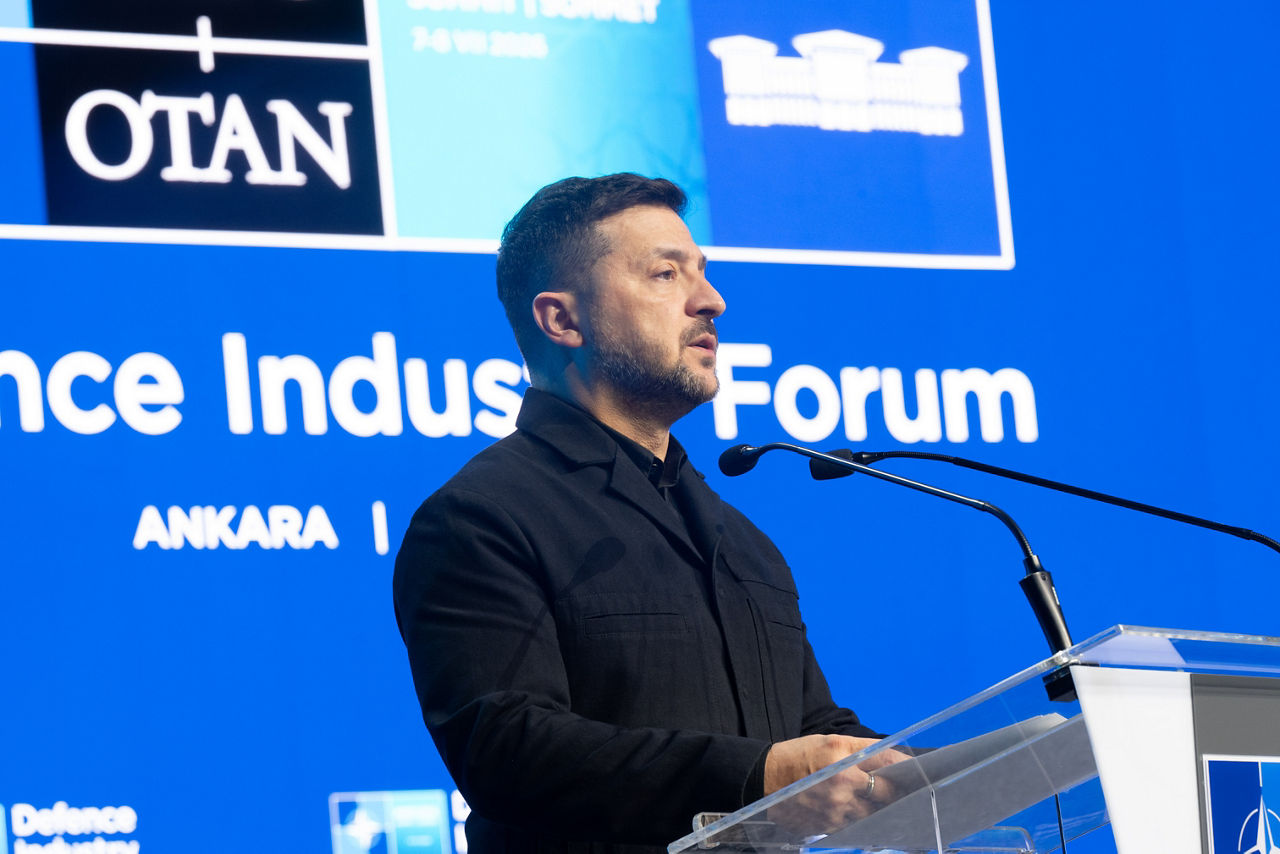 Keynote speech by President of Ukraine Volodymyr Zelenskyy at the NATO Summit Defence Industry Forum