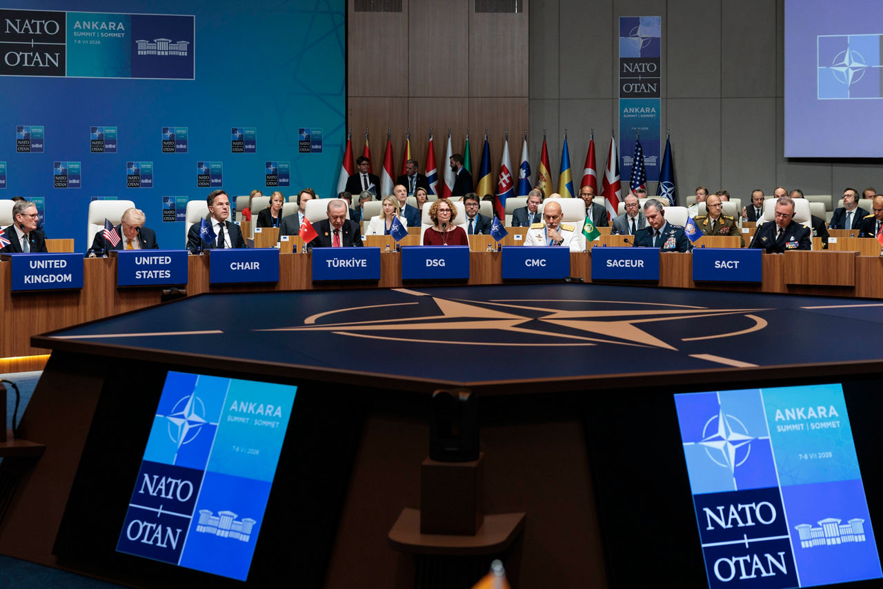 Meeting of the North Atlantic Council (NAC) at the level of Heads of State and Government  

