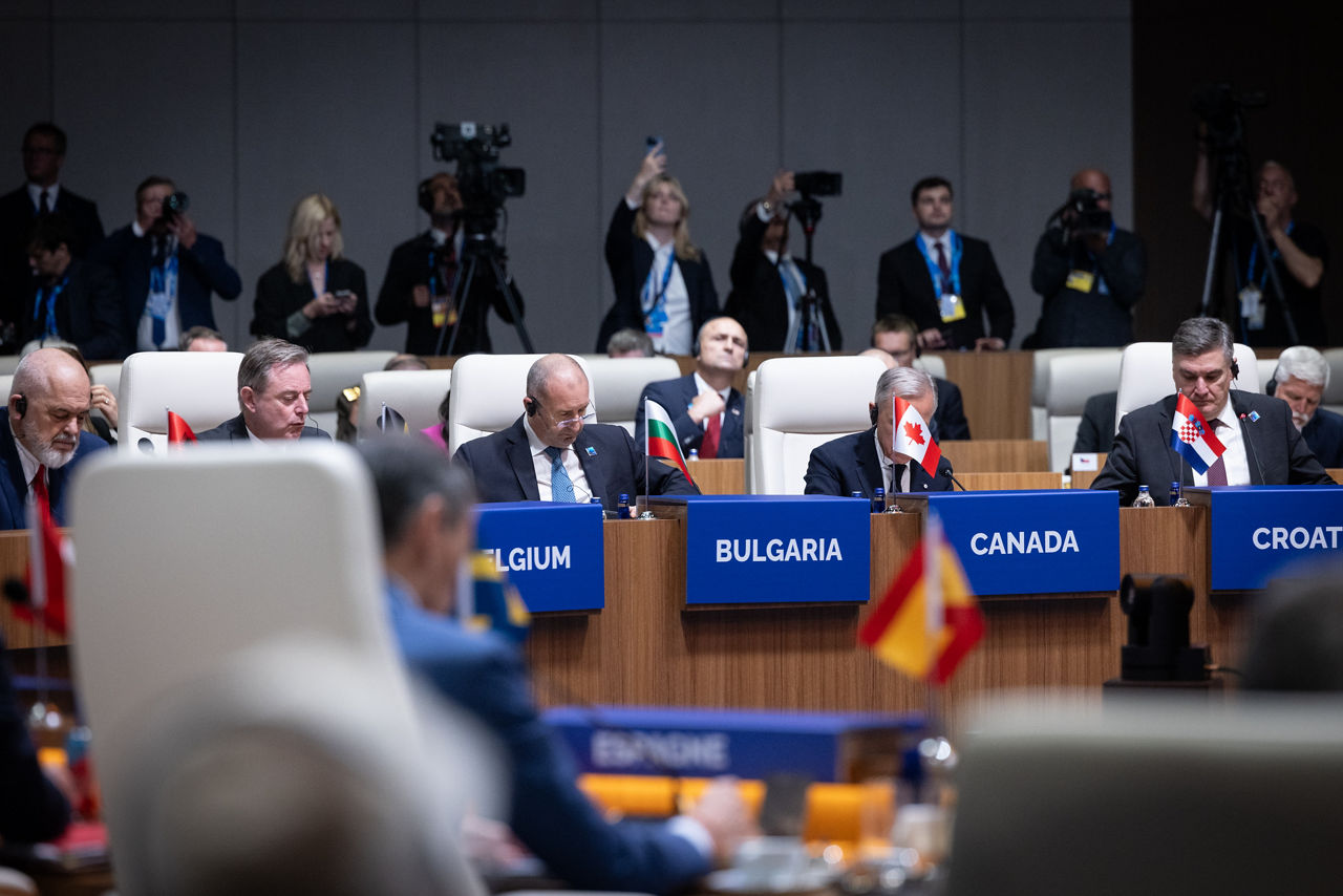 [from left to right] Prime Minister of Albania Edi Rama, Prime Minister of Belgium Bart De Wever, Prime Minister of Bulgaria Rumen Radev, Prime Minister of Canada Mark Carney and President of Croatia Zoran Milanović 