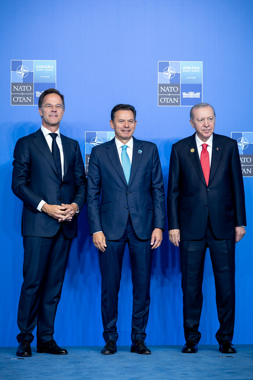 NATO Secretary General Mark Rutte and the President of the Republic of Türkiye Recep Tayyip Erdoğan welcome Prime Minister of Portugal Luís Montenegro 