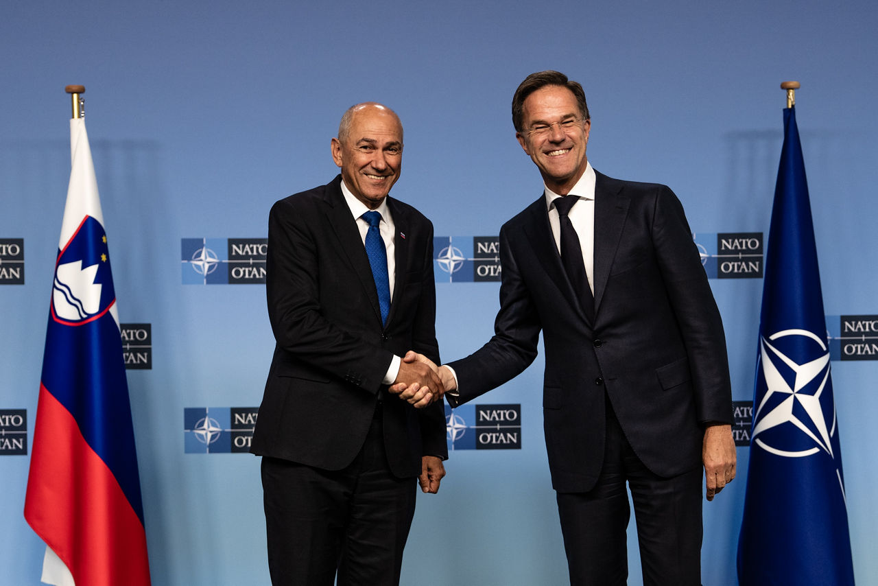 NATO Secretary General meets the Prime Minister of Slovenia