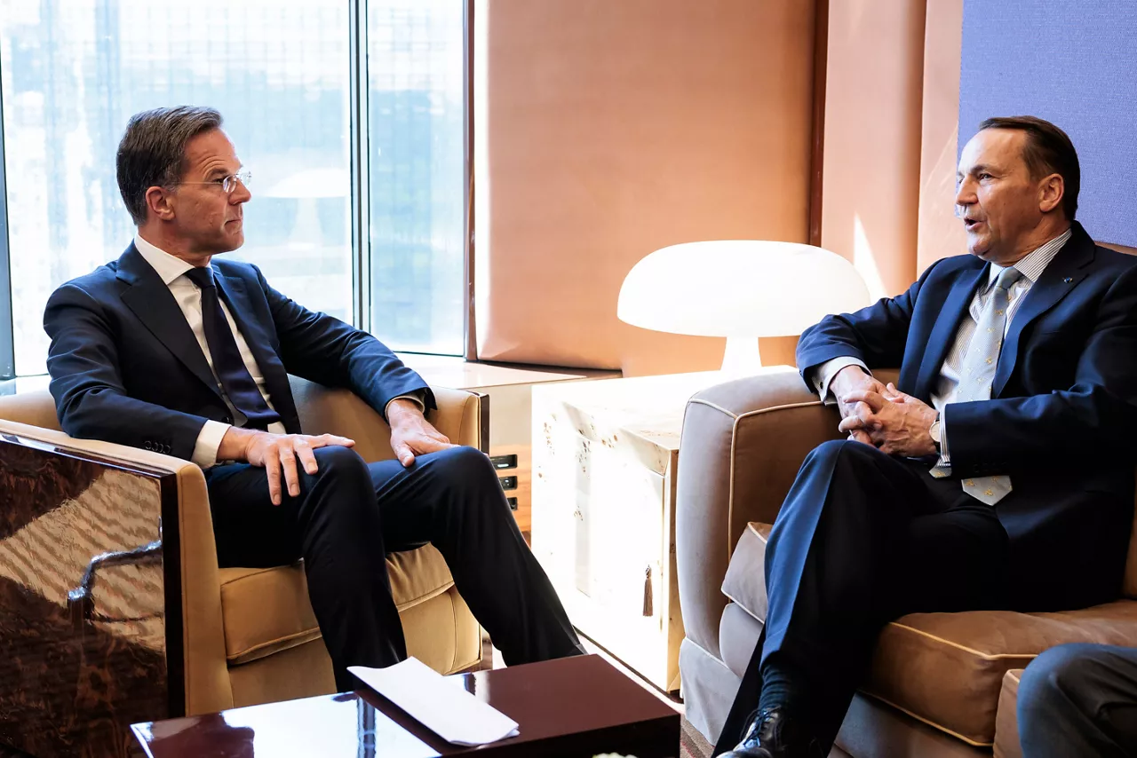 NATO Secretary General Mark Rutte meets with the Minister of Foreign Affairs of Poland, Radosław Sikorski
