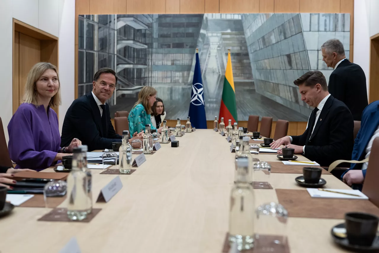NATO Secretary General Mark Rutte with the Prime Minister of Lithuania Mindaugas Sinkevičius