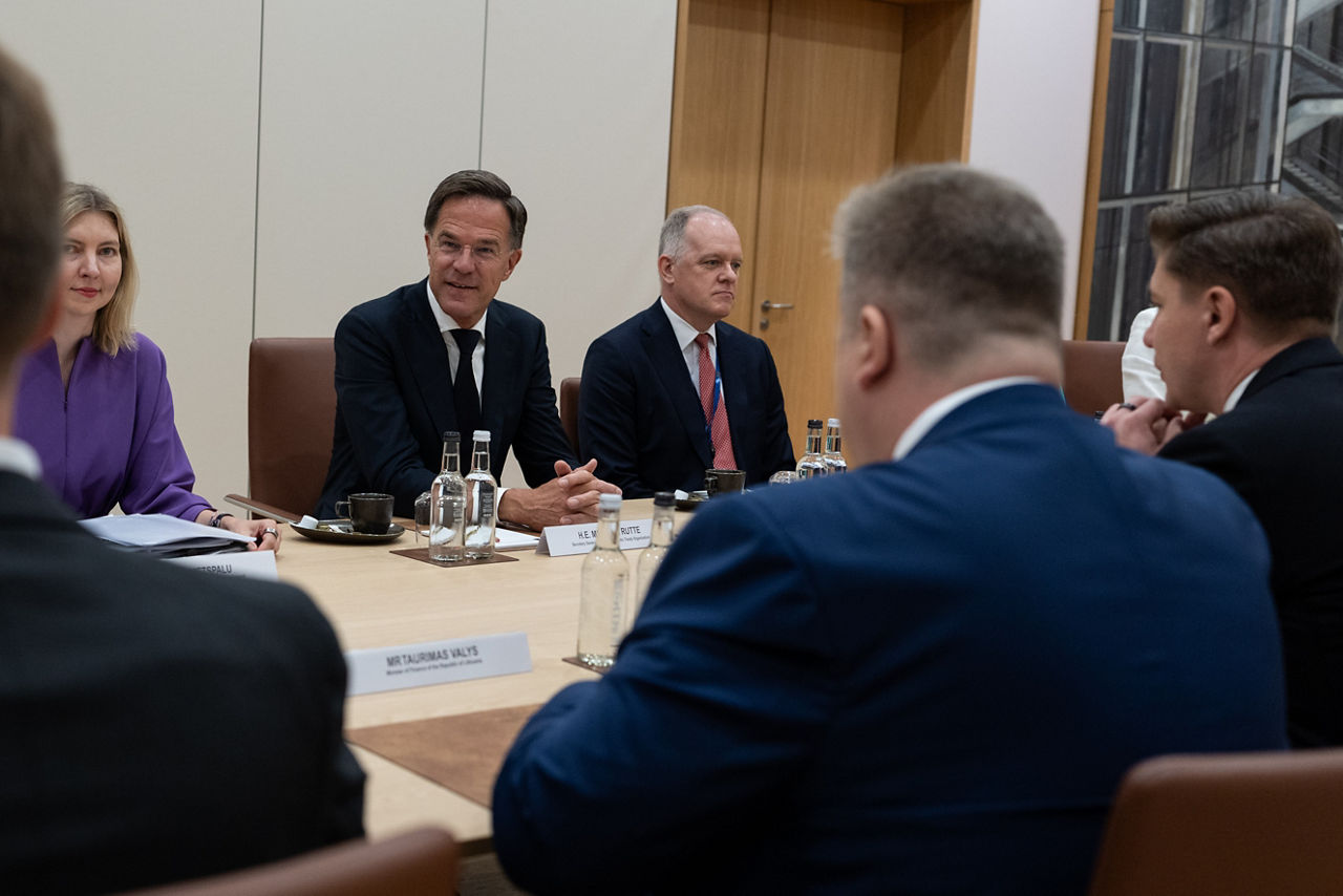 NATO Secretary General Mark Rutte with the Prime Minister of Lithuania Mindaugas Sinkevičius