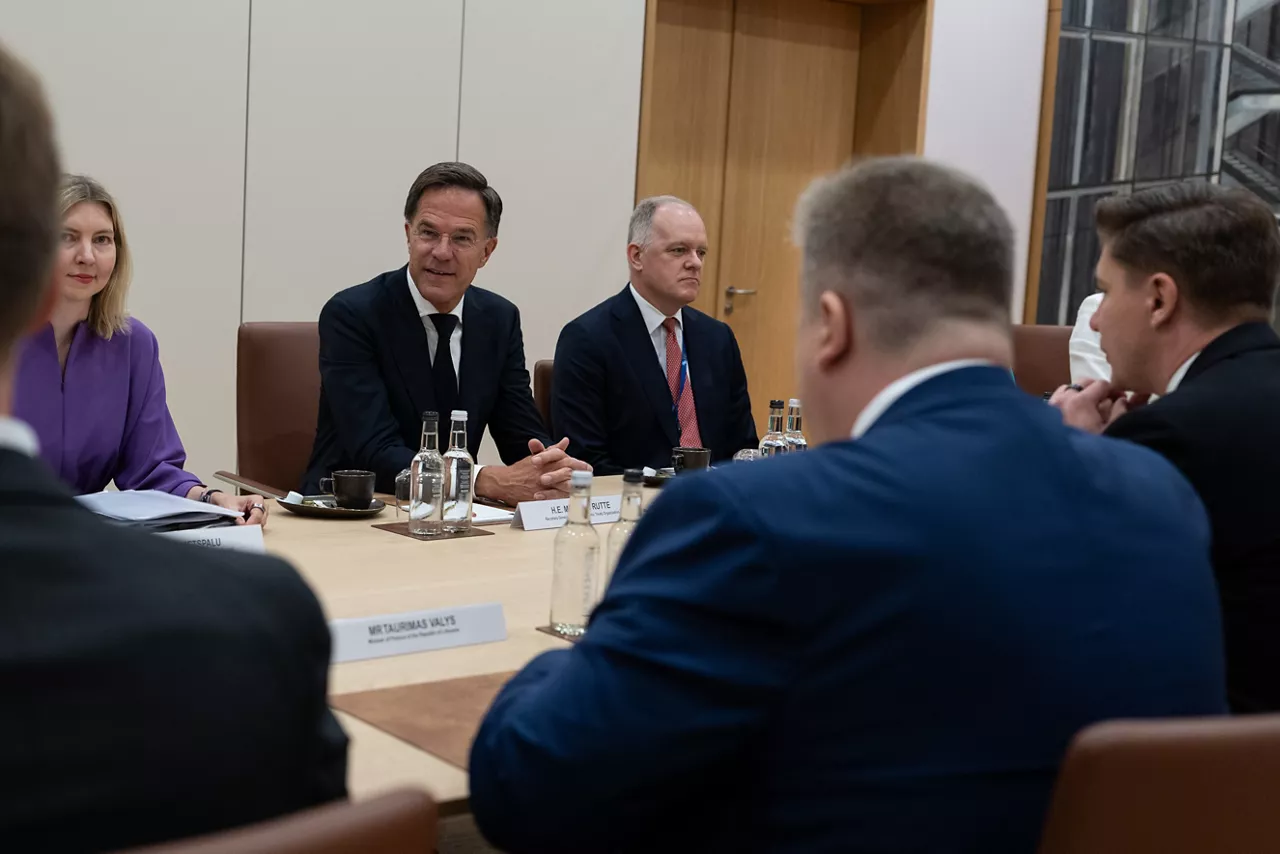 NATO Secretary General Mark Rutte with the Prime Minister of Lithuania Mindaugas Sinkevičius