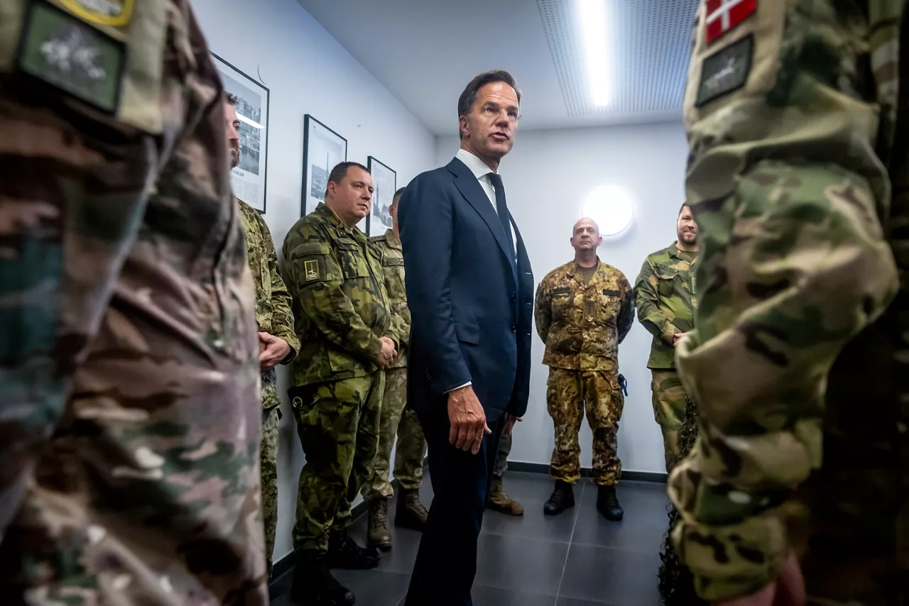 NATO Secretary General Mark Rutte interacts with soldiers at the 1st German-Netherlands Corps Headquarters 
