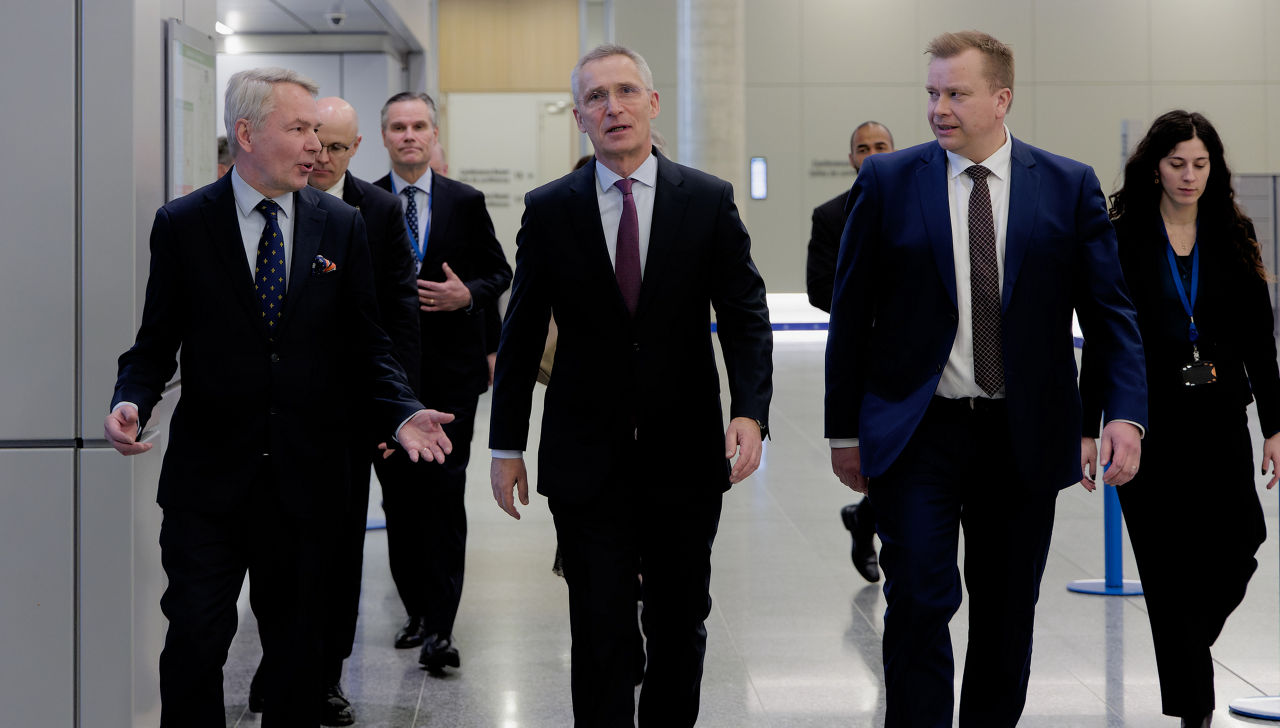 The Ministers of Defence and Foreign Affairs of Finland visit NATO