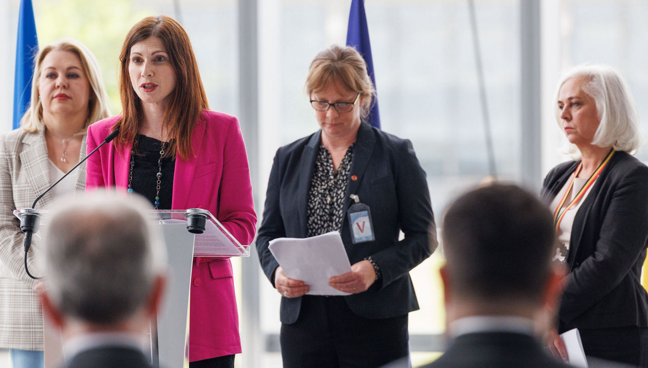 Exhibition “Childhood under Fire – Growing up in Ukraine Today”