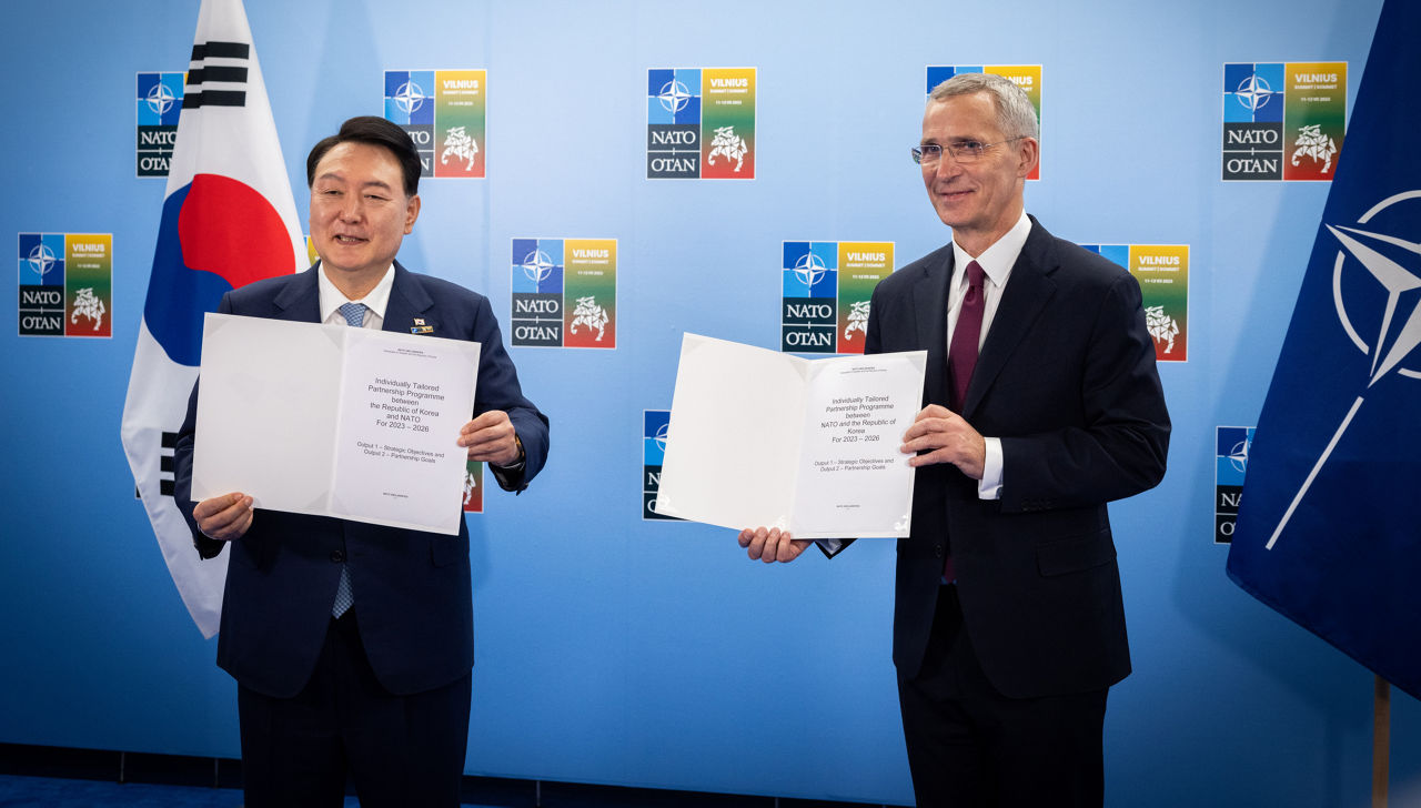 NATO Secretary General meets the President of the Republic of Korea - 2023 NATO Vilnius Summit