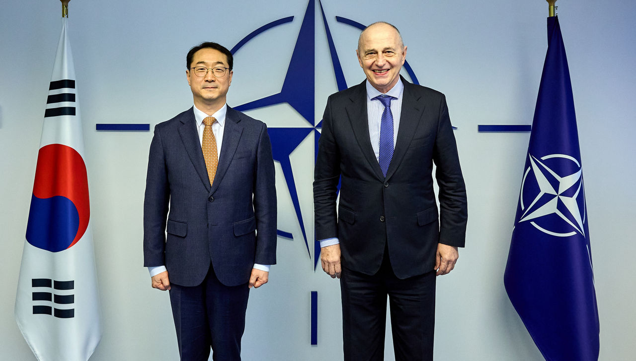 NATO Deputy Secretary General meets with the Special Representative for Korean Peninsula Peace and Security Affairs