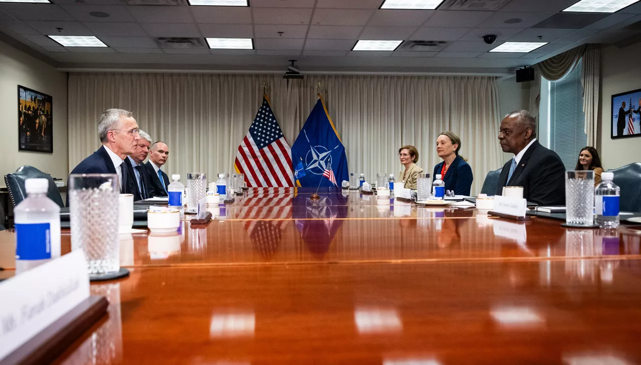 NATO Secretary General Jens Stoltenberg meets with Lloyd J. Austin (Secretary of Defense, United States)