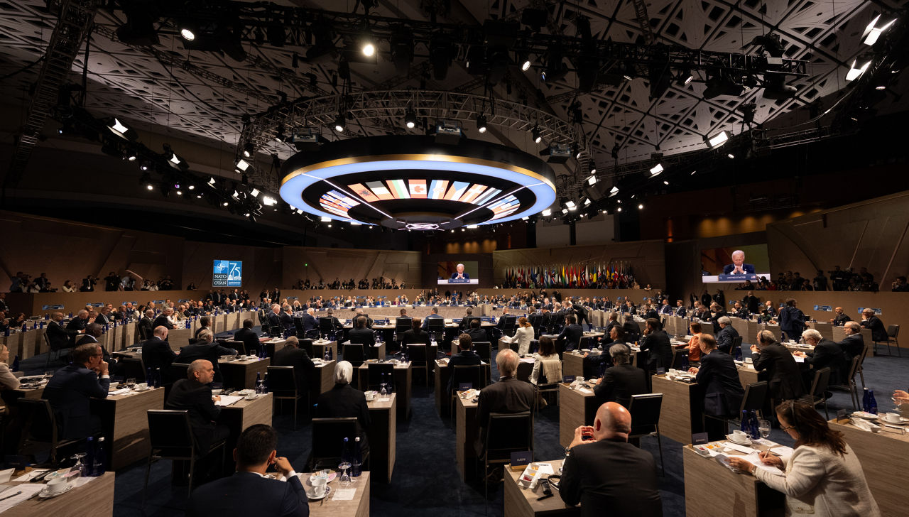 General view of the meeting