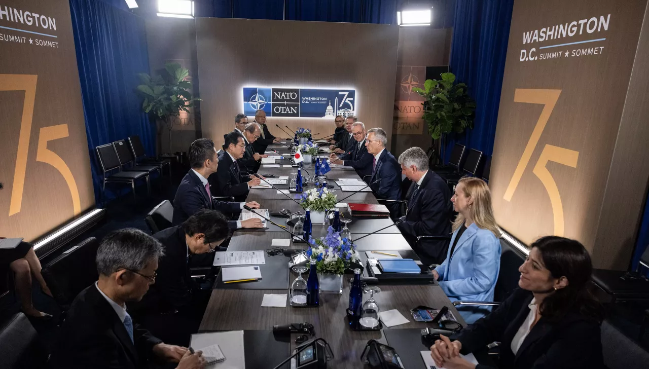 NATO Secretary General Jens Stoltenberg and Fumio Kishida (Prime Minister, Japan)