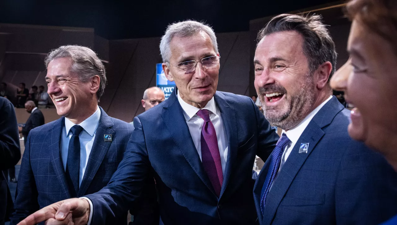Centre and right: NATO Secretary General Jens Stoltenberg with Xavier Bettel (Minister of Foreign Affairs, Luxembourg)