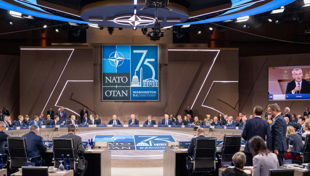 General view of the meeting