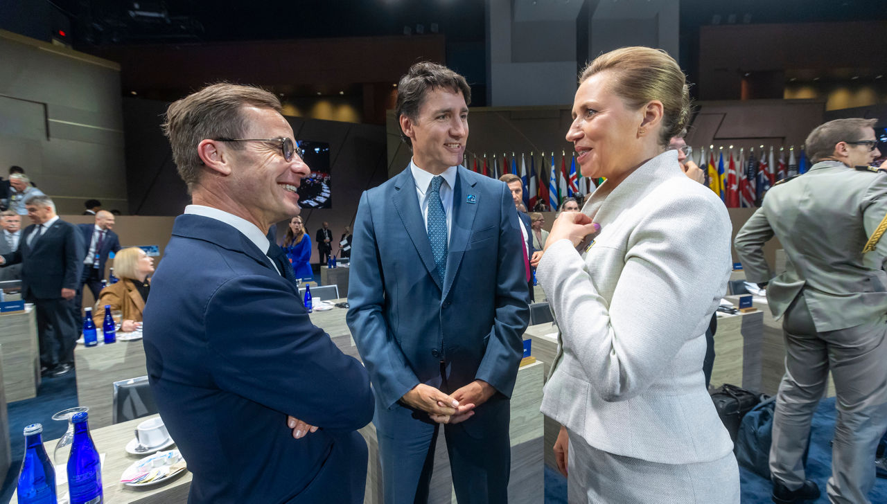 Left to right: Ulf Kristersson (Prime Minister of Sweden) with Justin Trudeau (Prime Minister of Canada) and Mette Frederiksen (Prime Minister of Denmark)