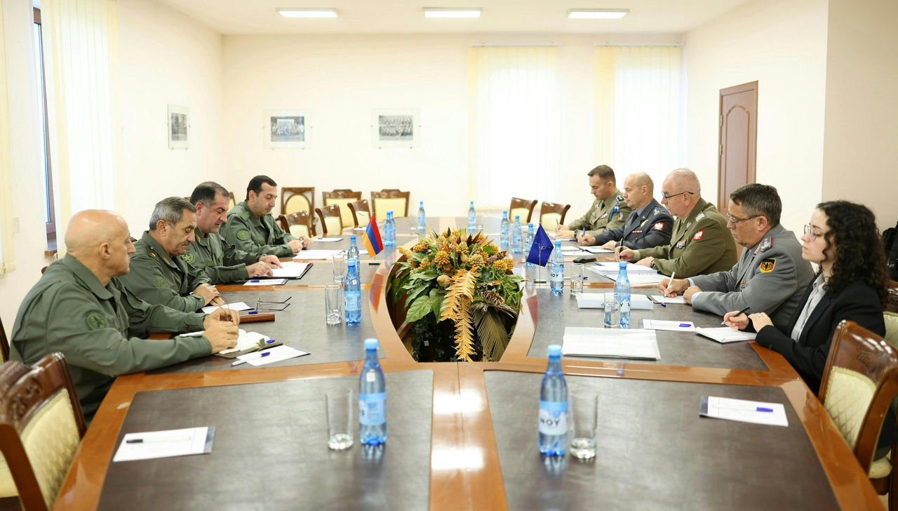 The Director General of NATO IMS visits Armenia