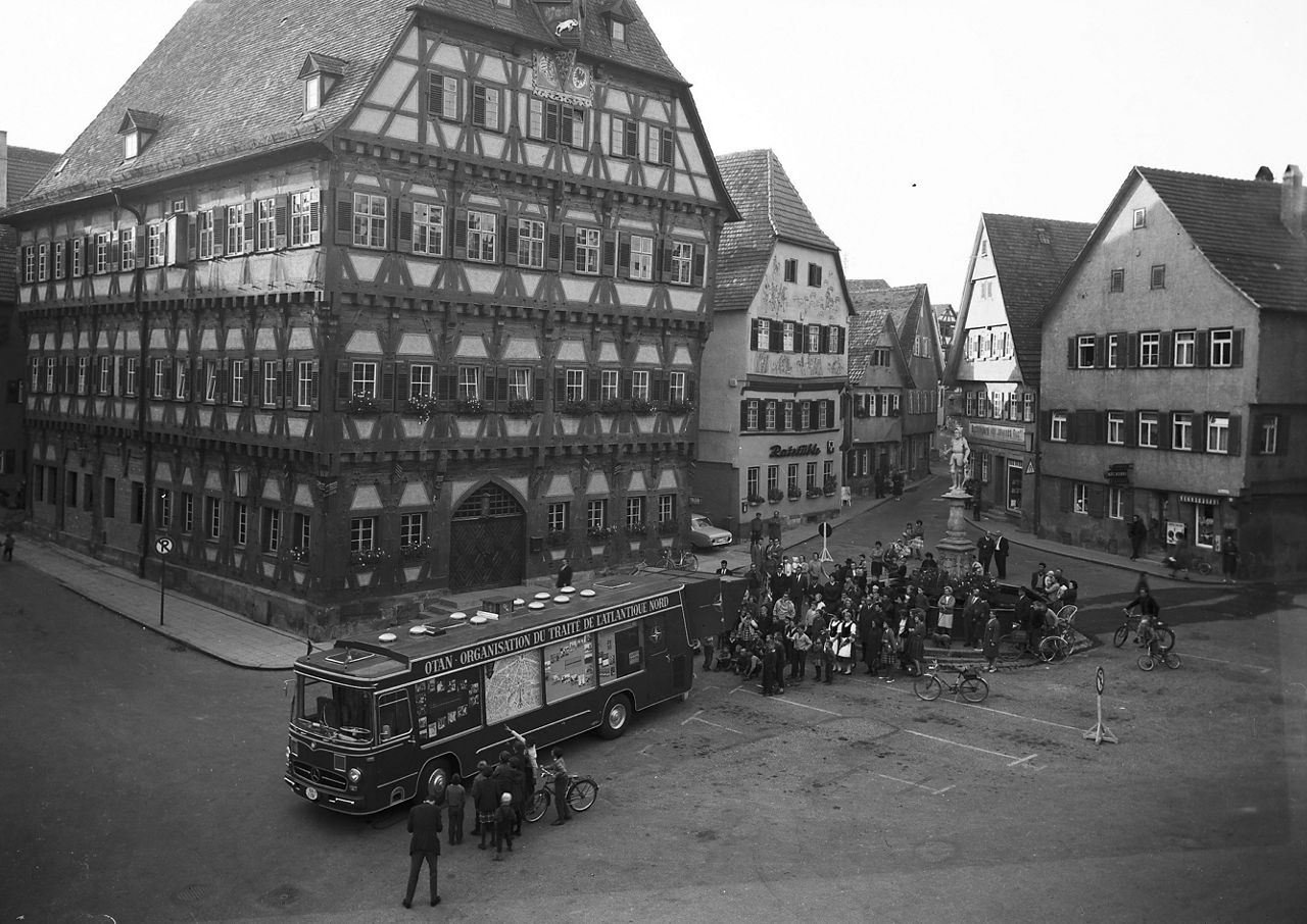 Germany 04247a-01