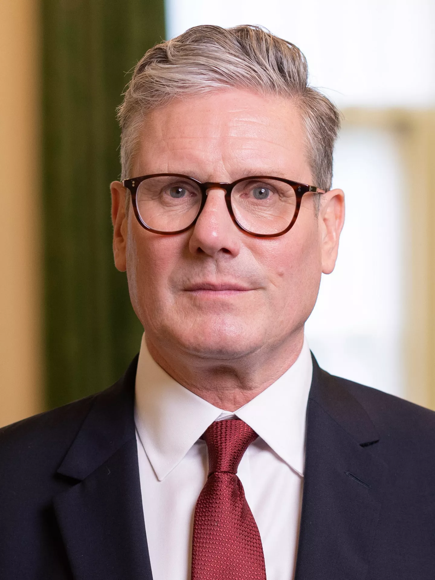 05/07/2024. London, United Kingdom. The Prime Minister Sir Keir Starmer's official portraits upon his official appointment by His Majesty The King. Picture by Simon Dawson/ No 10 Downing Street