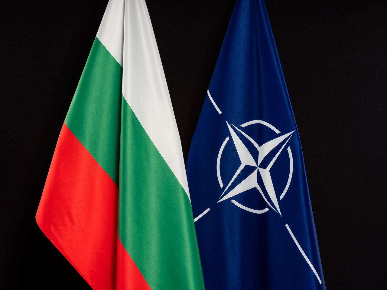 bulgaria-nato-sm