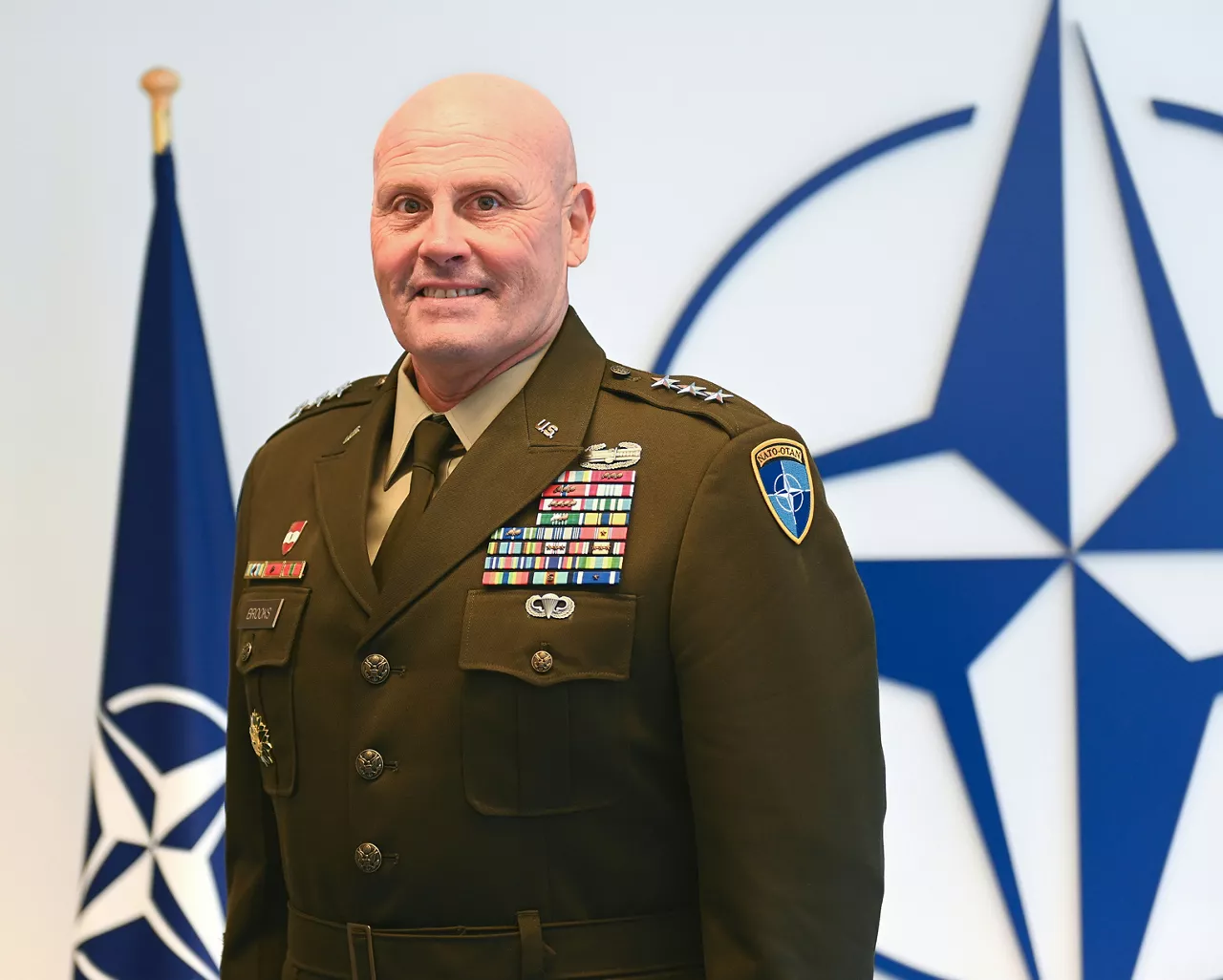 Lieutenant General Winston P. Brooks